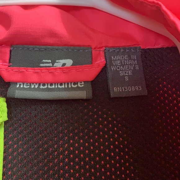 New balance Spring jacket - Picture 2 of 3